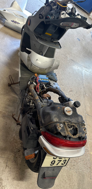 Begagnade Reservdelar Kymco Fever