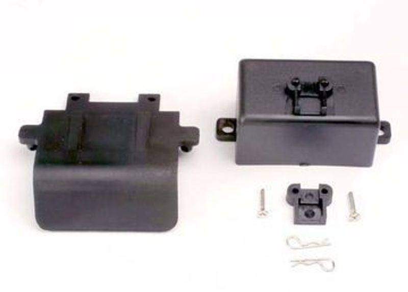 Traxxas Stötångare Bak / Batterilåda Nitro Rustler (4132)