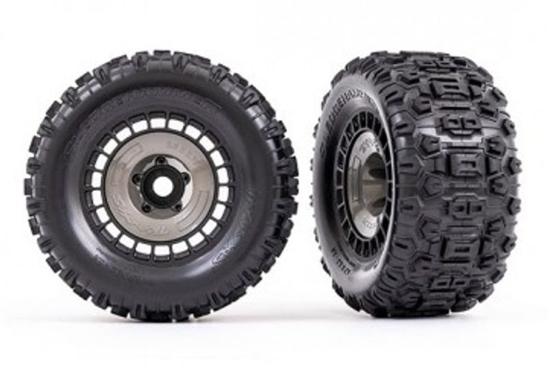 Traxxas Däck & Fälg Sledgehammer 3.8'' / Svart 3-delad Eker (med Hjulnav) (2) (9572)