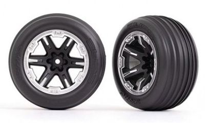 Traxxas Däck & Fälg Ribbed / RXT Svart med Kromad RIng 2.8" Fram (2) (3771X)