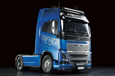 TAMIYA 1/14 R/C Volvo FH16 Globetrotter XL 750 4x2 Tracto