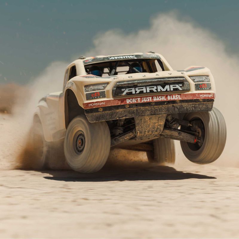 ARRMA 1/7 MOJAVE 6S 4X4 RTR Brushless Desert Truck Beige
