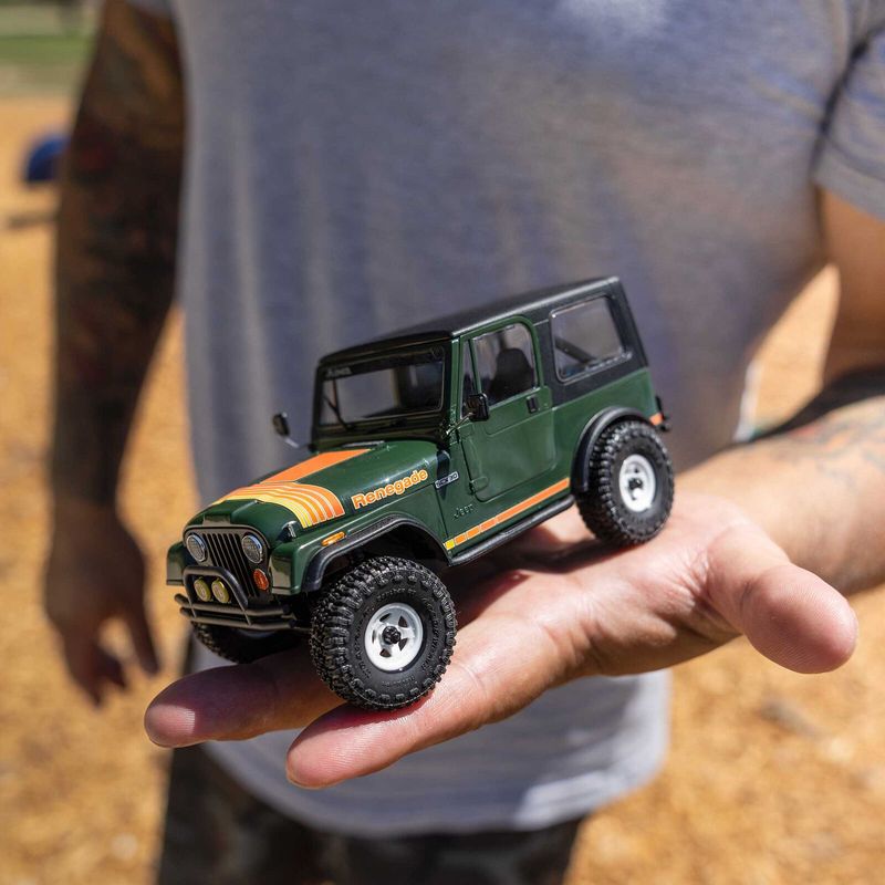 Axial SCX30 Jeep CJ-7 Classic 4X4 RTR 1/30 – Grön med batteri och laddare