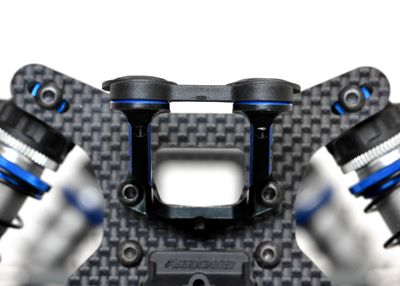 Vingfäste Aluminium Svart/Blå Associated B74/B74.1 Exotek