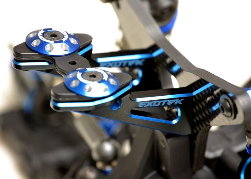 Vingfäste Aluminium Svart/Blå Associated B6.3 Exotek