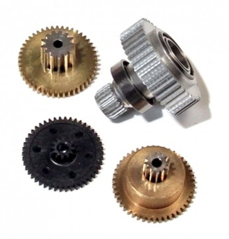 Futaba Drevsats S9450 servo
