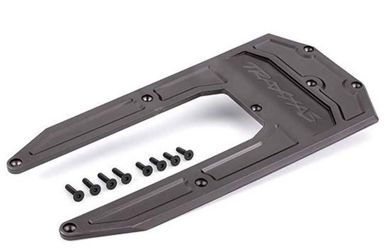 TRX9623 Hasplåt Chassi Traxxas Sledge