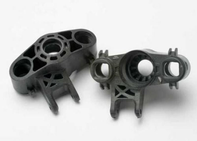 TRX5334 Axle Carriers. L/R. E-Revo 1/10