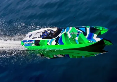 Traxxas DCB M41 Katamaran BL TQi TSM Grön