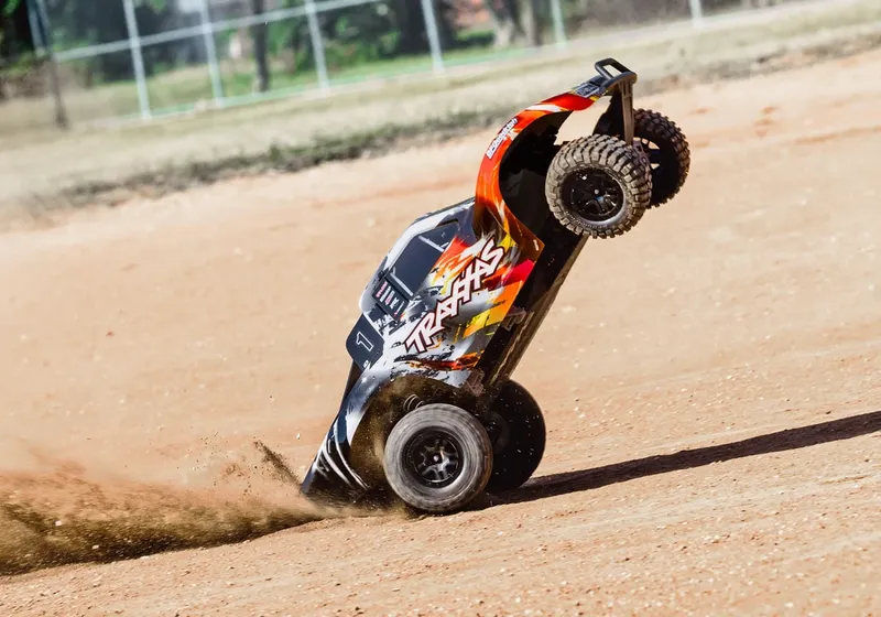 Traxxas Slash 2WD 1/10 HD VX3 Borstlös 3S RTR Röd