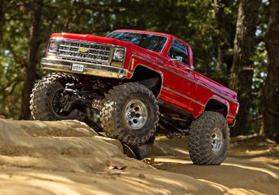 TRX-4 Scale & High Trail Crawler Chevrolet K10 RTR