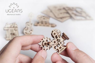 Ugears U-Fidget Creation Träbyggsats