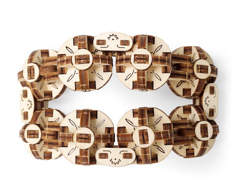 Ugears Flexi-Cubus Träbyggsats