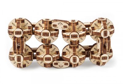 Ugears Flexi-Cubus Träbyggsats