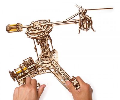 Ugears Aviator Träbyggsats