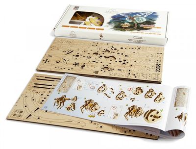 Ugears Fjäril Träbyggsats