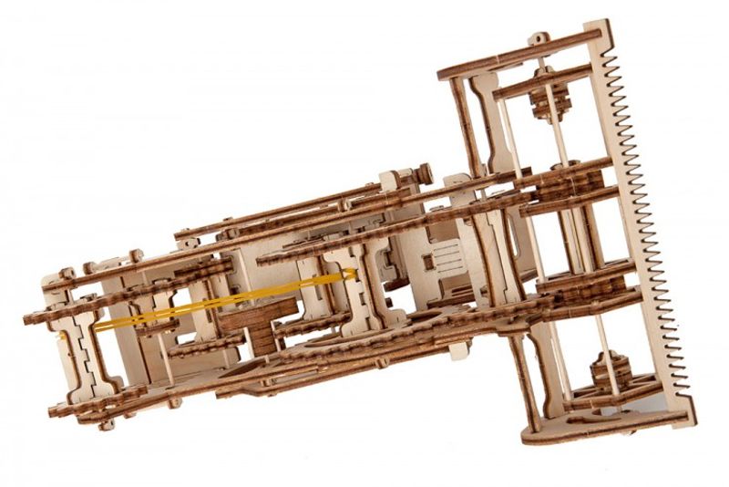 Ugears Combine Harvester Träbyggsats
