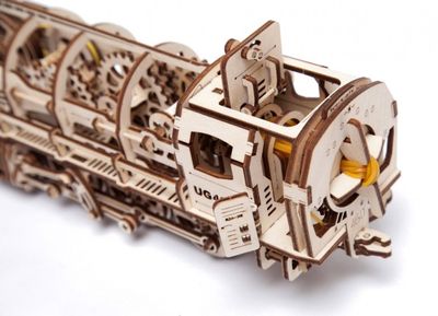 Ugears Steam Locomotiv U-460 Träbyggsats