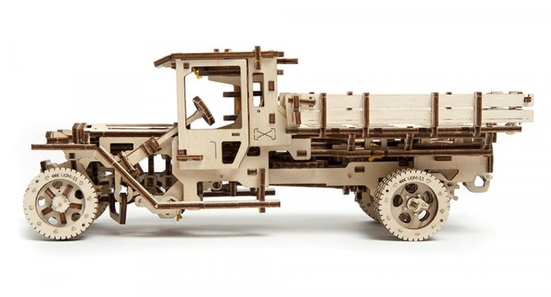 Ugears Truck UGM-11 Träbyggsats