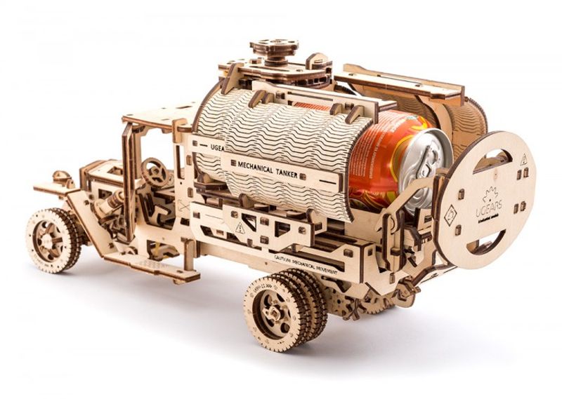 Ugears Tankbil Träbyggsats