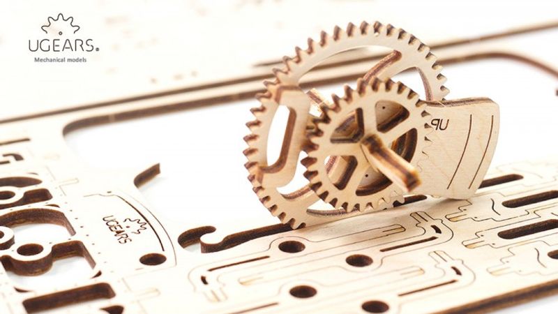 Ugears Spårvagnslinje Träbyggsats