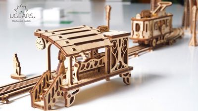 Ugears Spårvagnslinje Träbyggsats