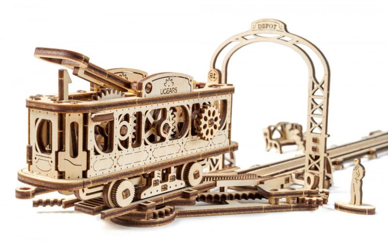 Ugears Spårvagnslinje Träbyggsats