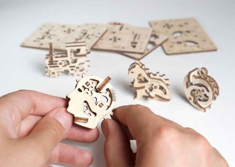 Ugears U-Fidget Tribiks Träbyggsats