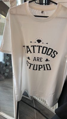 Tattoos are stupid - Vit Large