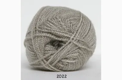 Perlé Acryl-3271  10 nystan/fp. á 50g.