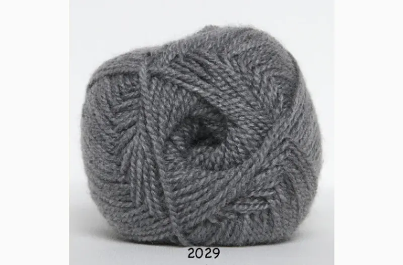 Perlé Acryl-3271  10 nystan/fp. á 50g.