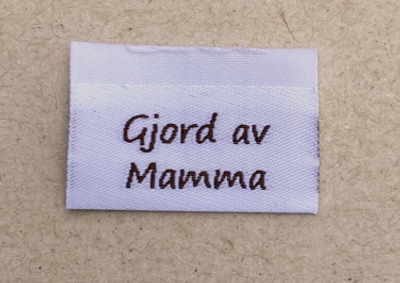 Etikett "Gjord av Mamma"  Vit  10 st/förp.