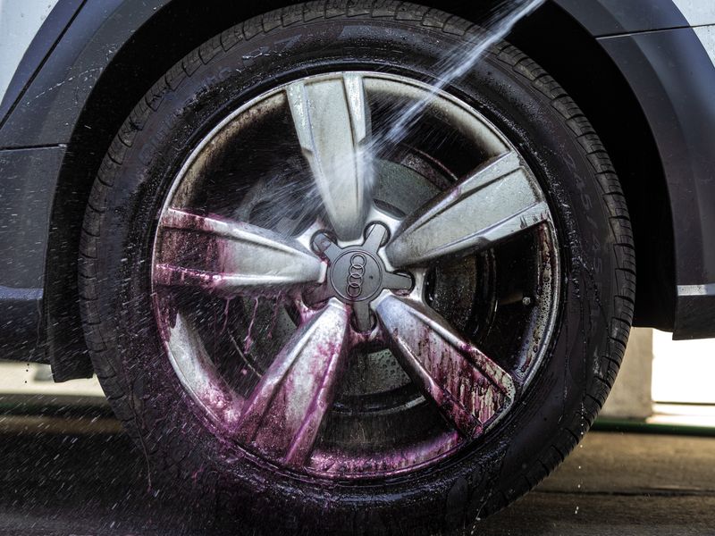 Ultimate All Wheel Cleaner