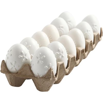 Plastägg med mönster påsk