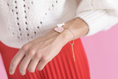 Kort med armband, till blivande brudtärna
