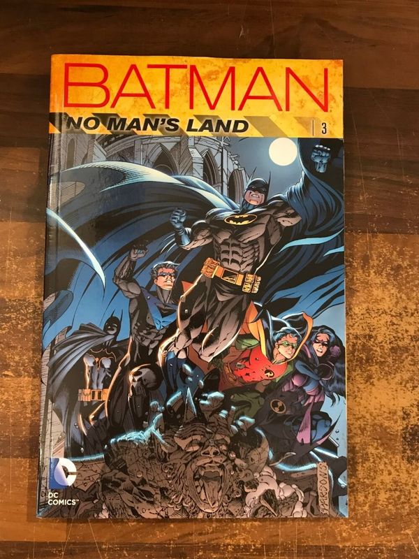 BATMAN NO MANS LAND TP VOL 03