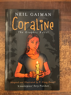 NEIL GAIMAN CORALINE SC