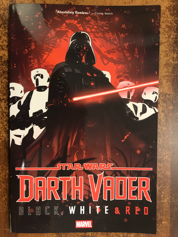 STAR WARS DARTH VADER BLACK WHITE & RED TP