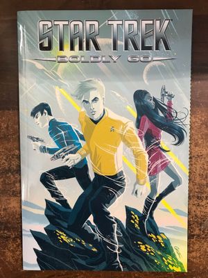 STAR TREK BOLDLY GO TP VOL 01