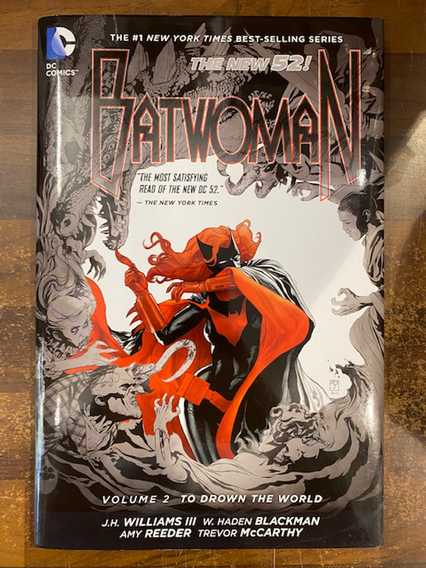 BATWOMAN HC VOL 02 TO DROWN THE WORLD (N52)