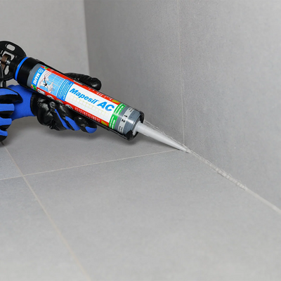 Mapesil AC 310 ml fogas i hörn