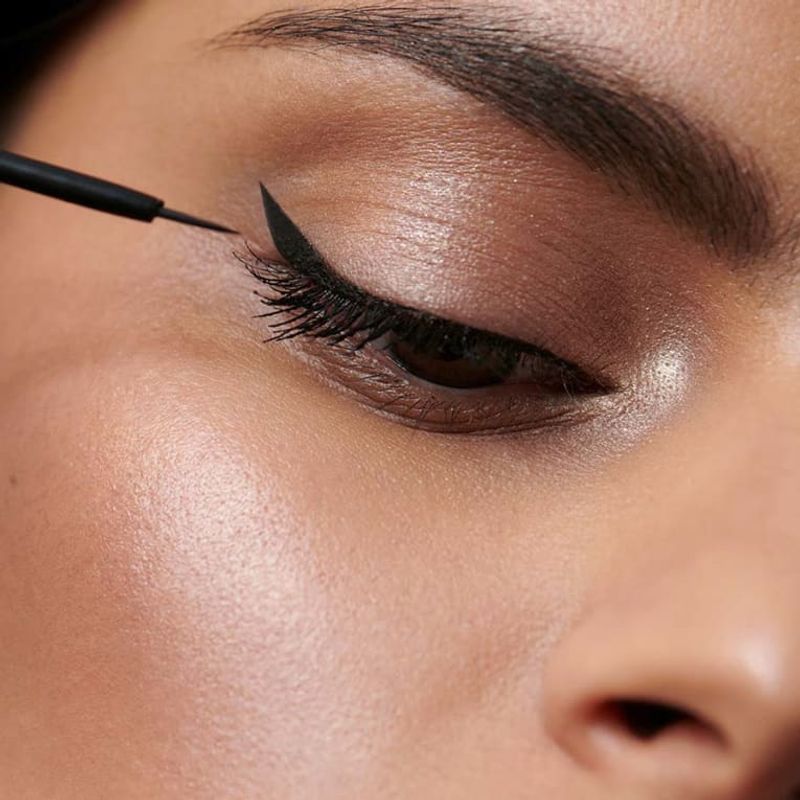 Liquid Eyeliner, Dr. Hauschka
