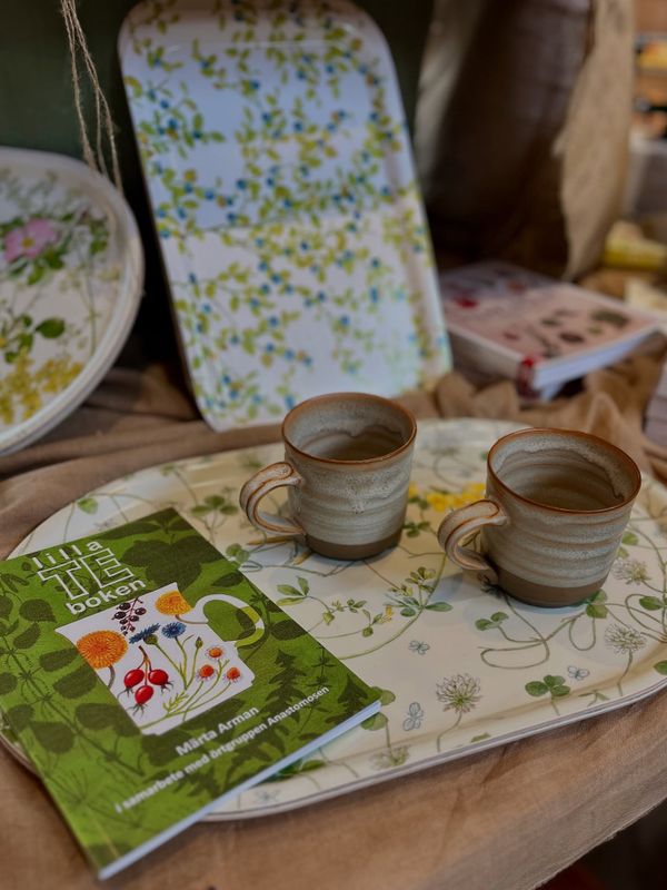 Lilla Teboken - Syster Märta