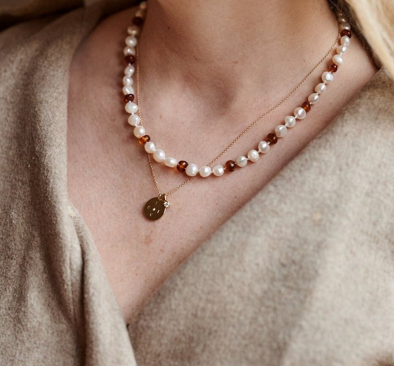 Bärnstenshalsband Pearly Caramel Vuxen