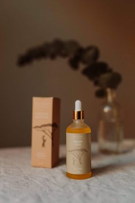 Arganolja i pipettflaska i glas 100ml