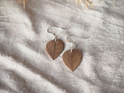 Örhängen Löv - Silver & Körsbärsträ