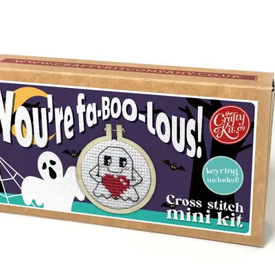 "You´re fa-BOO-lous"-korsstygnskit