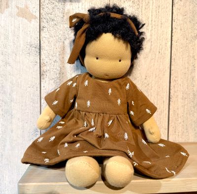 Waldorfdocka 40cm KONSTHANTVERK Lilla Timotej