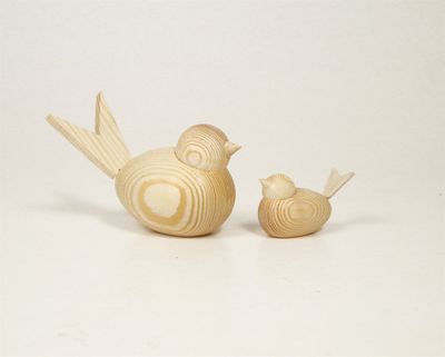 Fågel i trä - natur