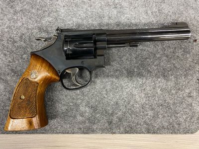 Smith & Wesson model 17 22lr 